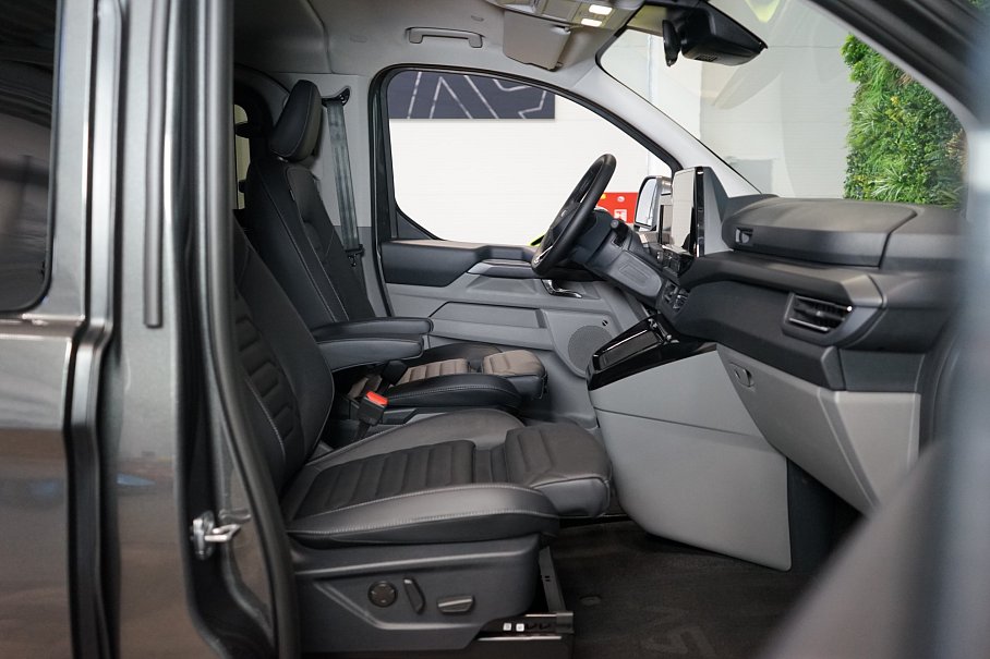 Ford Tourneo Custom 2.0 EcoBlue Titanium X