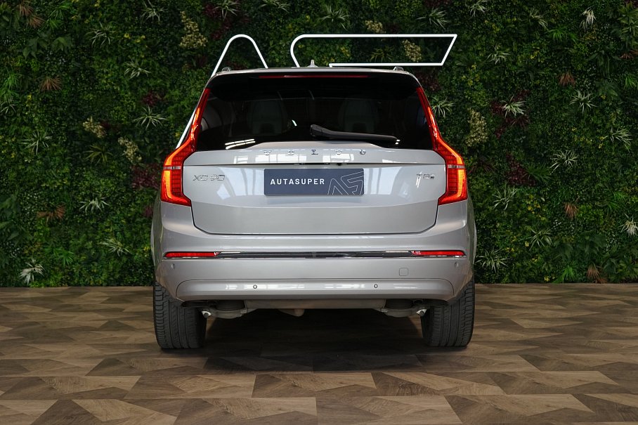 Volvo XC90 T8 AWD Recharge