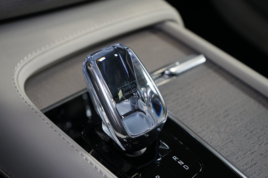 Volvo XC90 T8 AWD Recharge