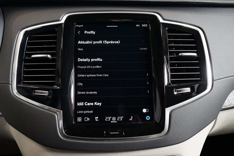 Volvo XC90 T8 AWD Recharge