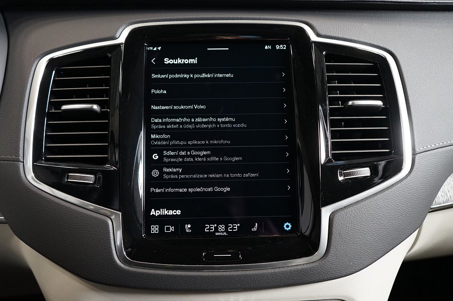 Volvo XC90 T8 AWD Recharge