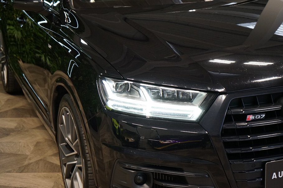 Audi SQ7 4.0 TDI quattro