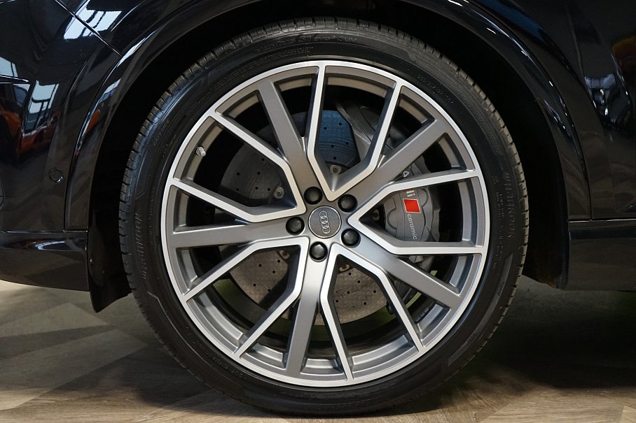 Audi SQ7 4.0 TDI quattro