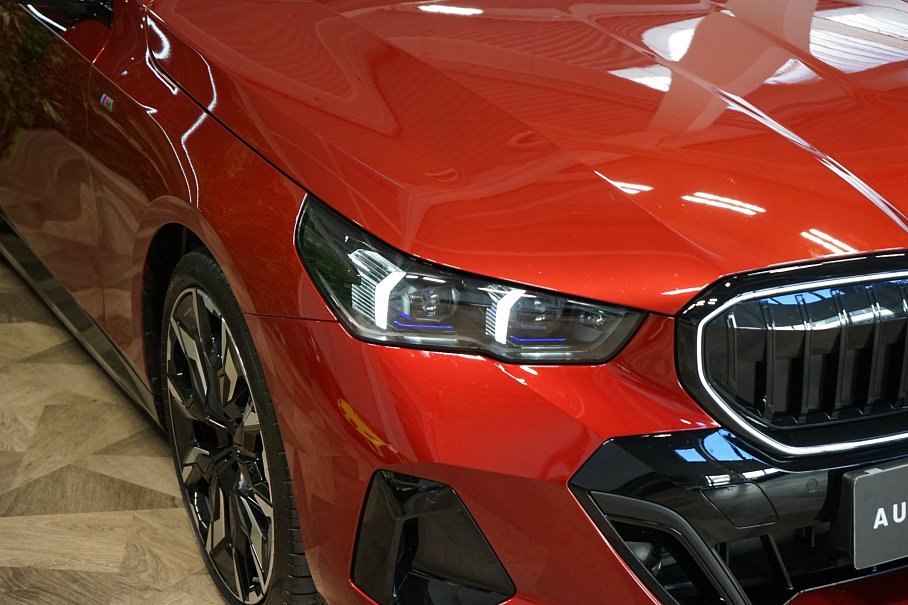 BMW Řada 5 550e xDrive