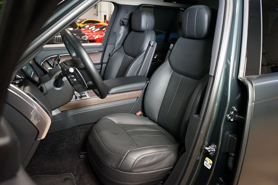 Land Rover Range Rover P530