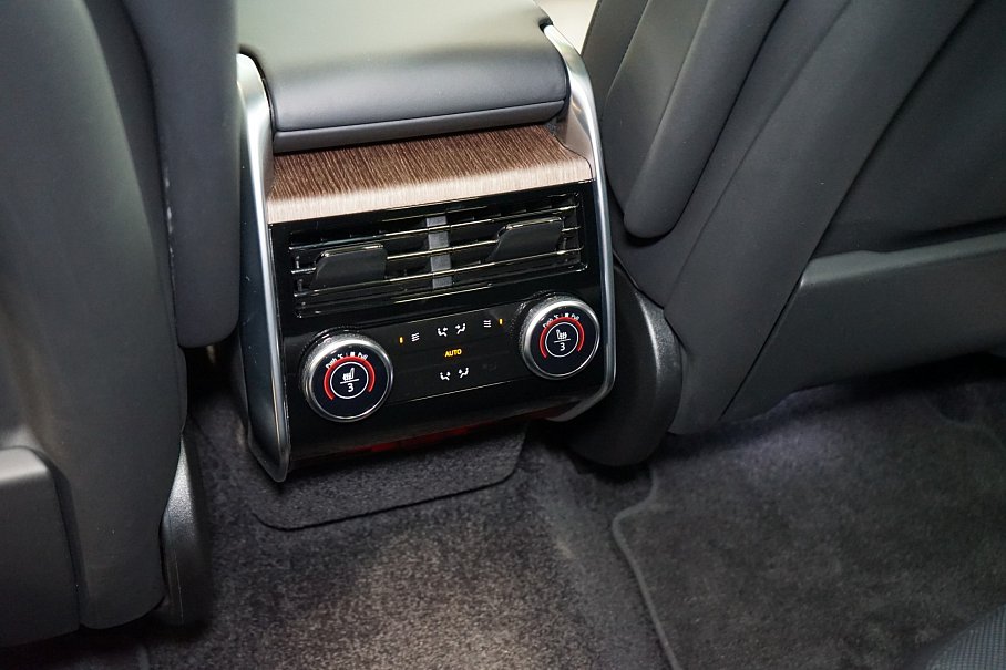 Land Rover Range Rover P530