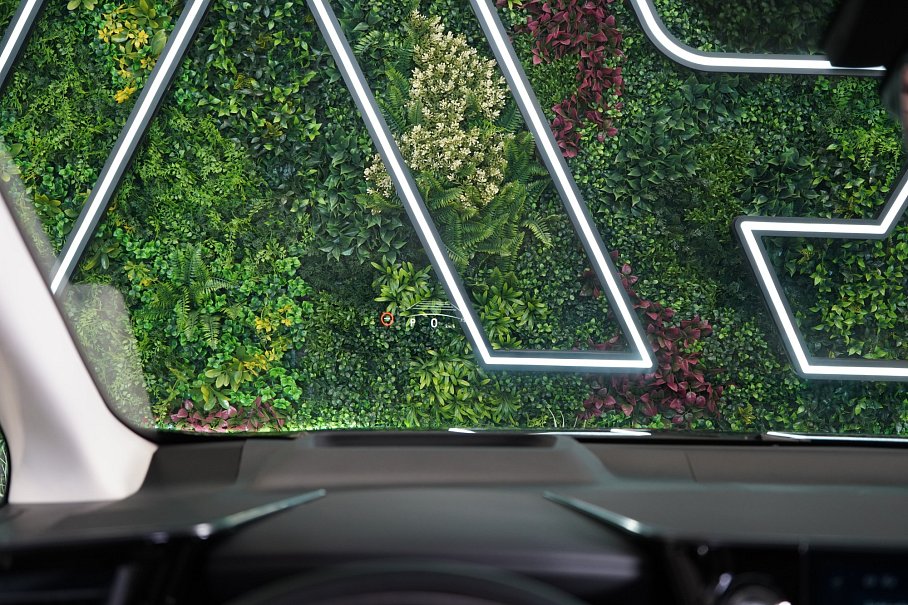 Lexus LM 350h  Luxury