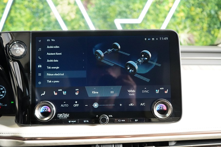 Lexus LM 350h  Luxury