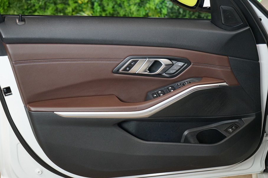 BMW Řada 3 320d xDrive Touring