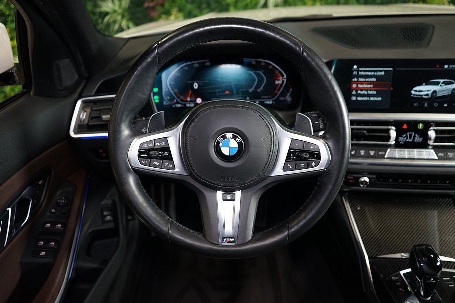BMW Řada 3 320d xDrive Touring