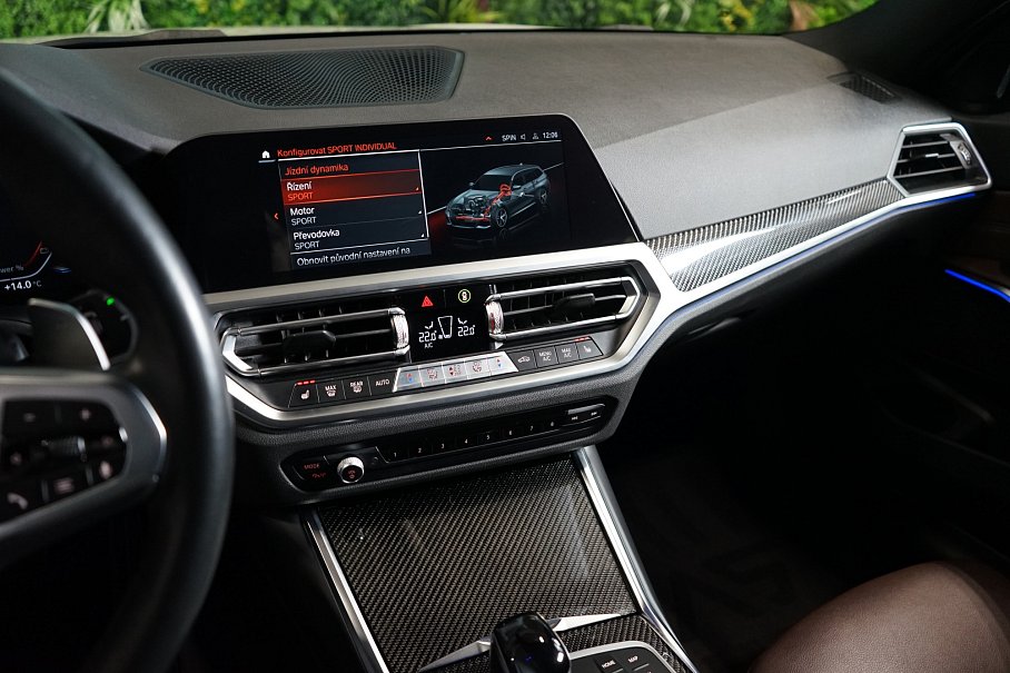 BMW Řada 3 320d xDrive Touring