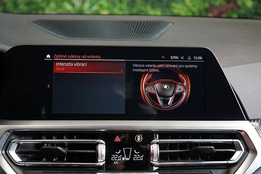 BMW Řada 3 320d xDrive Touring