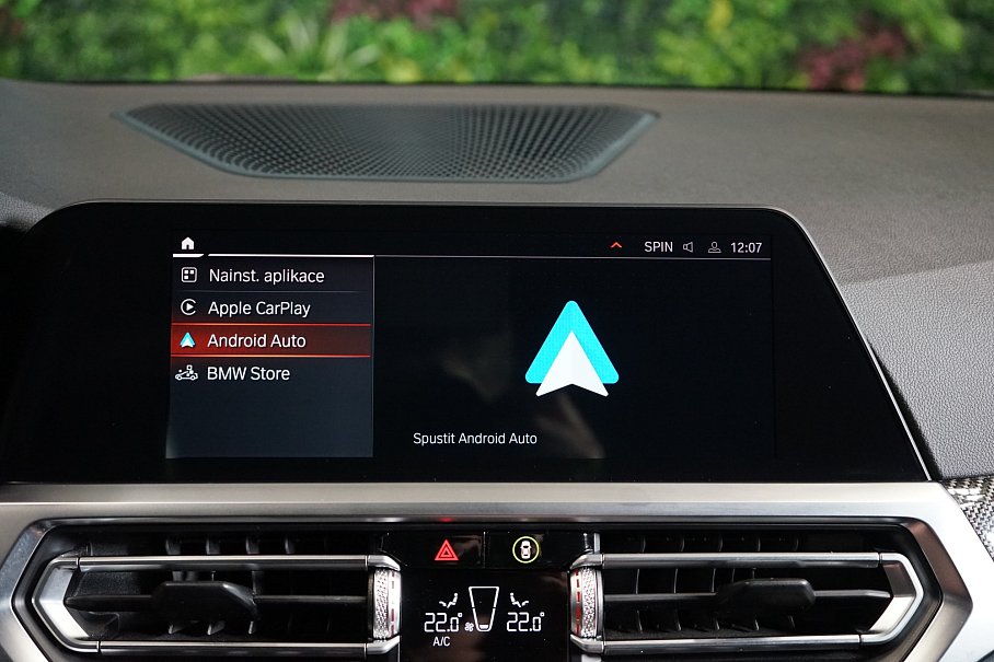 BMW Řada 3 320d xDrive Touring