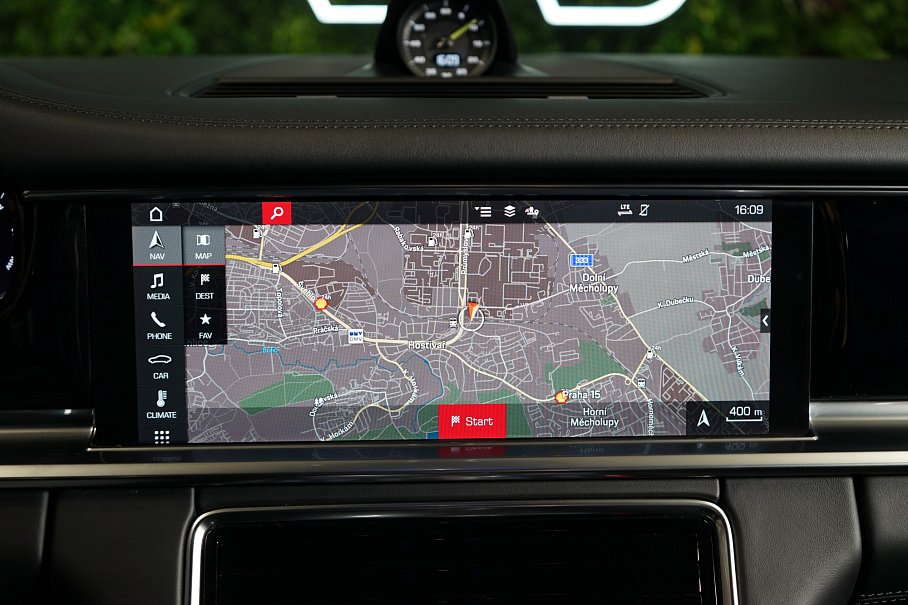 Porsche Panamera 4 E-Hybrid