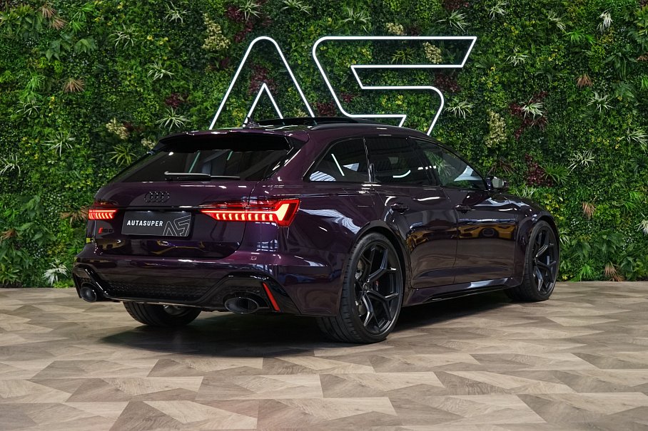 Audi RS 6 Avant PERFORMANCE TFSI quattro