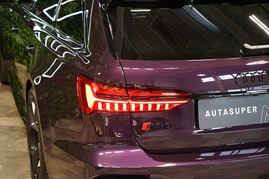 Audi RS 6 Avant PERFORMANCE TFSI quattro
