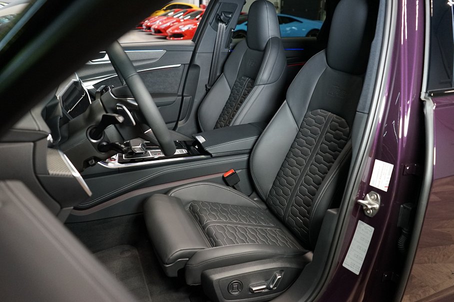 Audi RS 6 Avant PERFORMANCE TFSI quattro