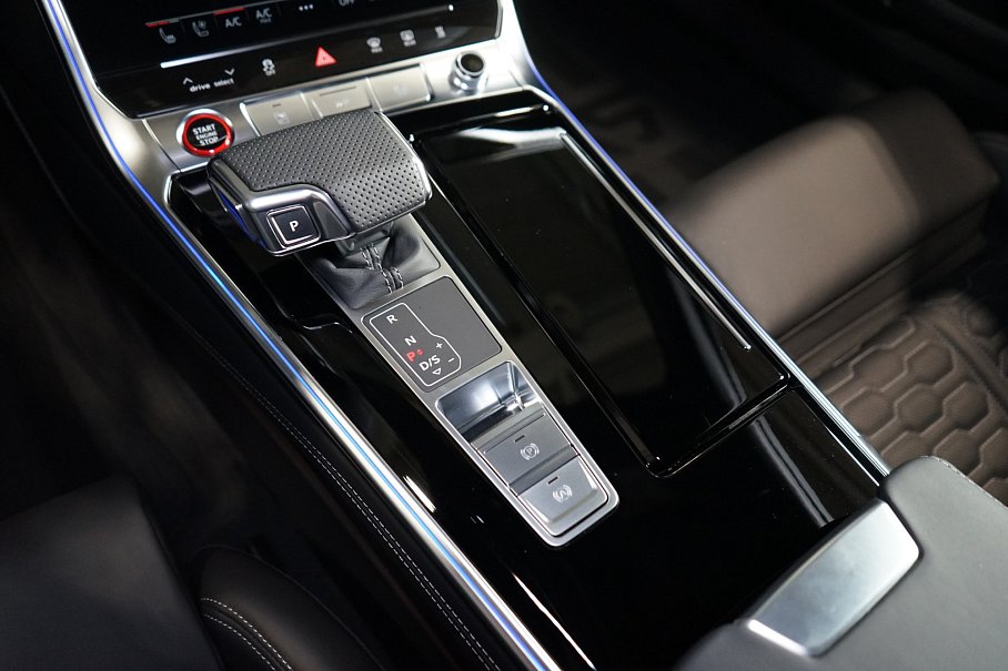 Audi RS 6 Avant PERFORMANCE TFSI quattro