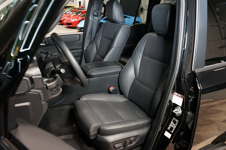 Toyota Land Cruiser 2.8 D-4D 4WD Executive