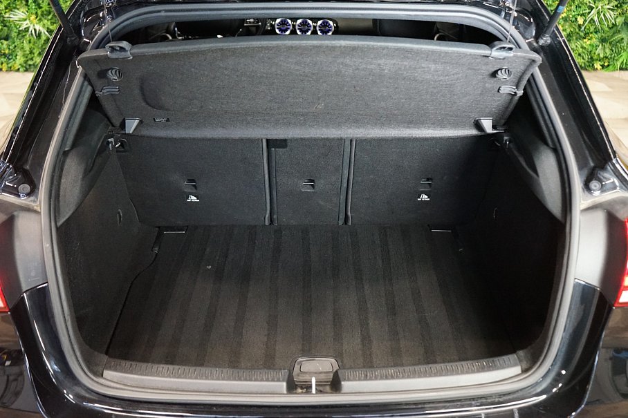 Mercedes-Benz Třída A 180d