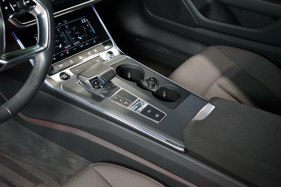 Audi A6 Avant 2.0 TDI quattro