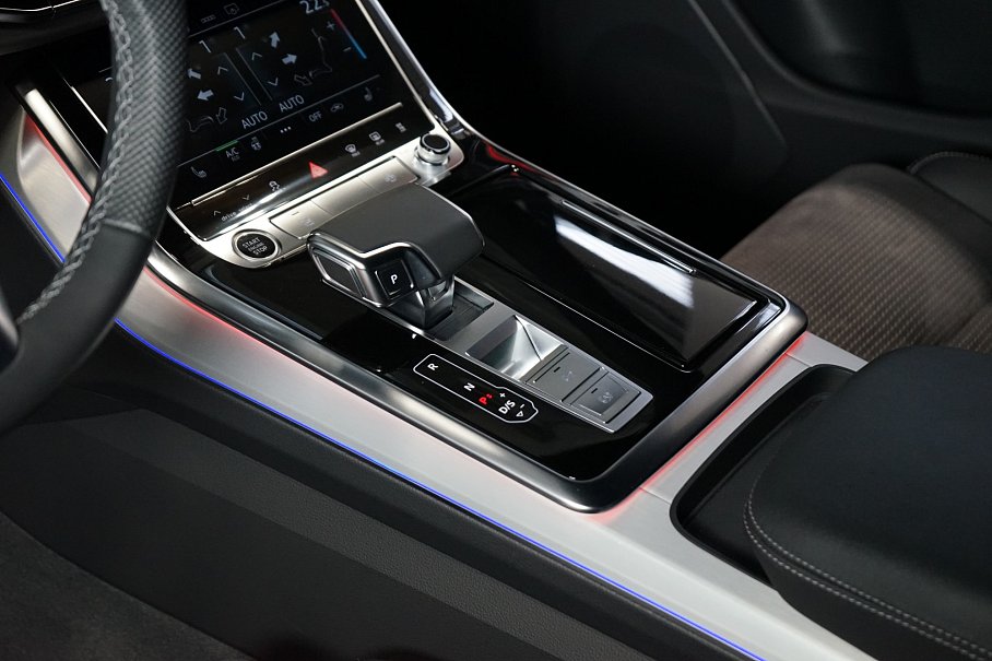 Audi Q8 50 TDI quattro