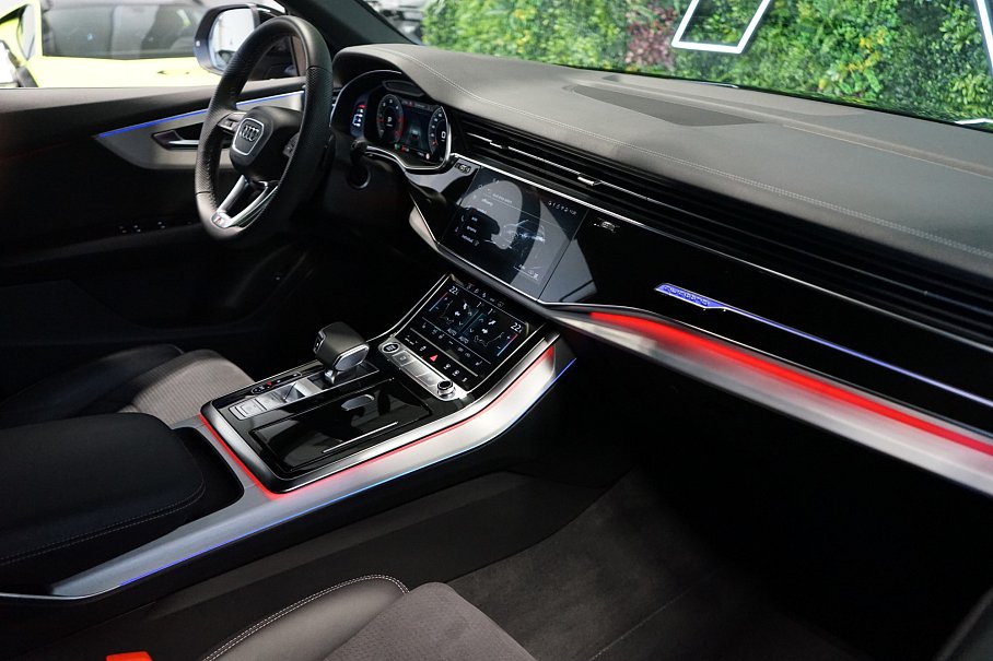 Audi Q8 50 TDI quattro