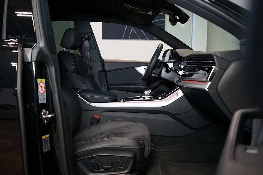 Audi Q8 50 TDI quattro