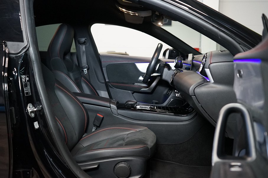 Mercedes-Benz CLA 200d