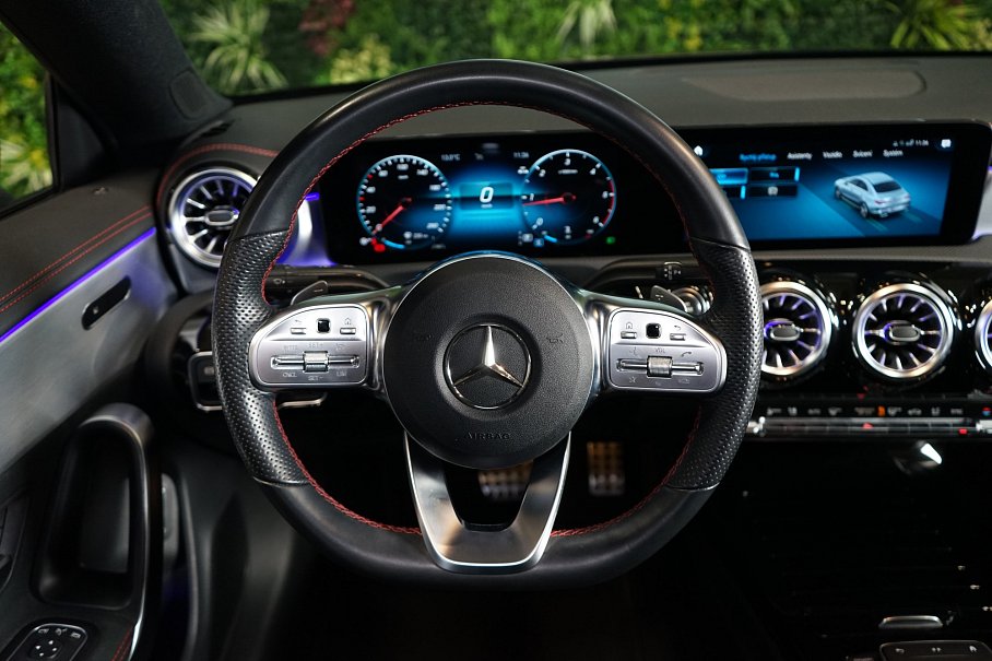 Mercedes-Benz CLA 200d