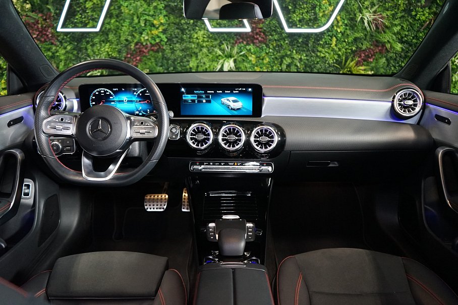 Mercedes-Benz CLA 200d