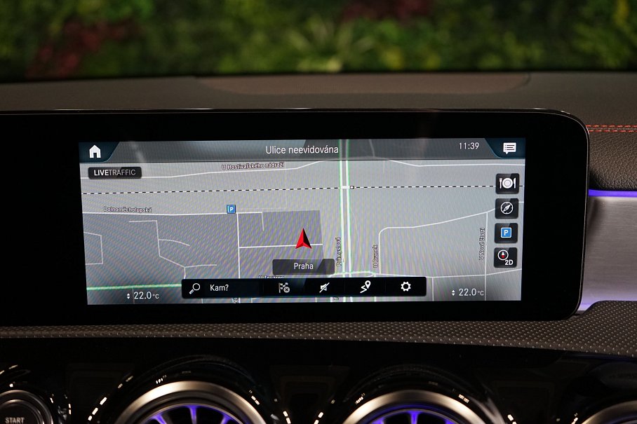 Mercedes-Benz CLA 200d