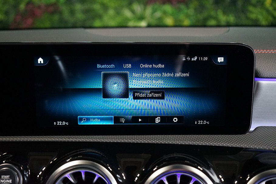 Mercedes-Benz CLA 200d