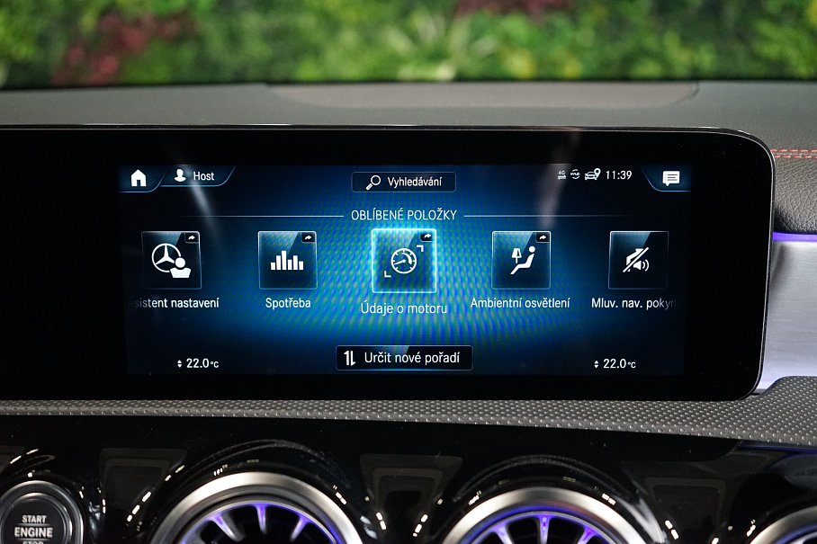 Mercedes-Benz CLA 200d