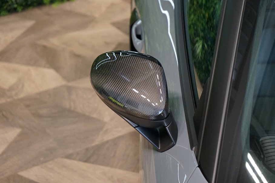 Porsche 718 Spyder RS Weissach