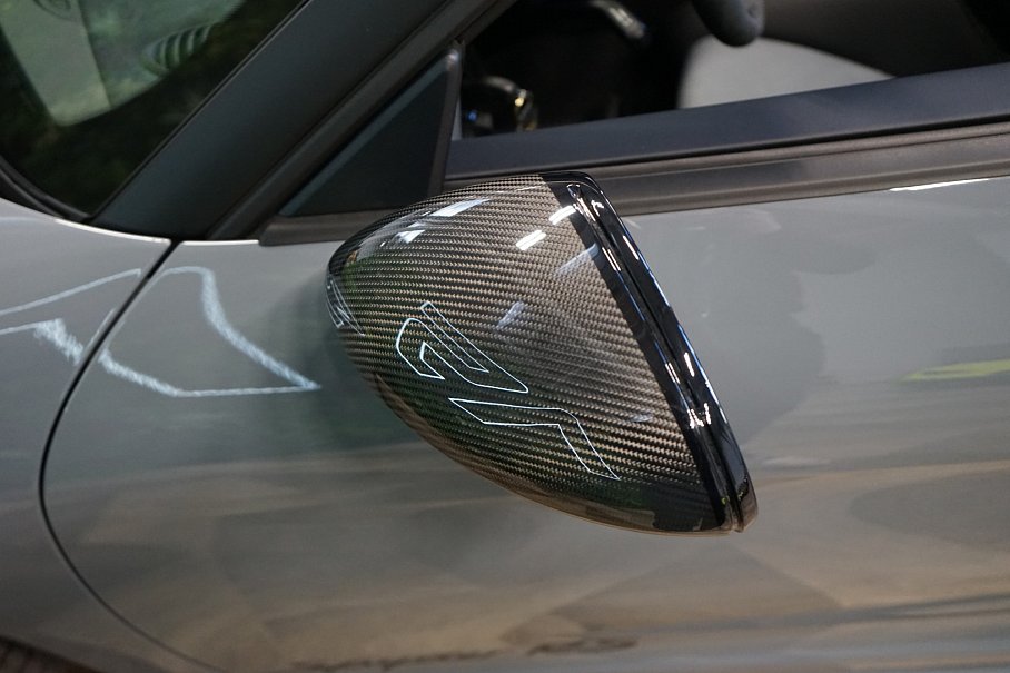 Porsche 718 Spyder RS Weissach