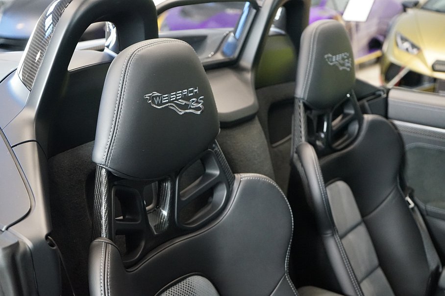 Porsche 718 Spyder RS Weissach