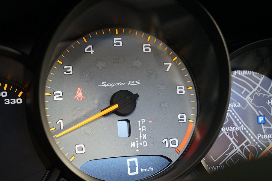 Porsche 718 Spyder RS Weissach