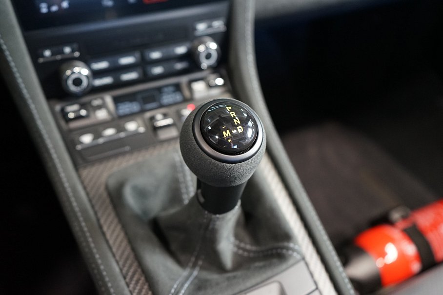 Porsche 718 Spyder RS Weissach