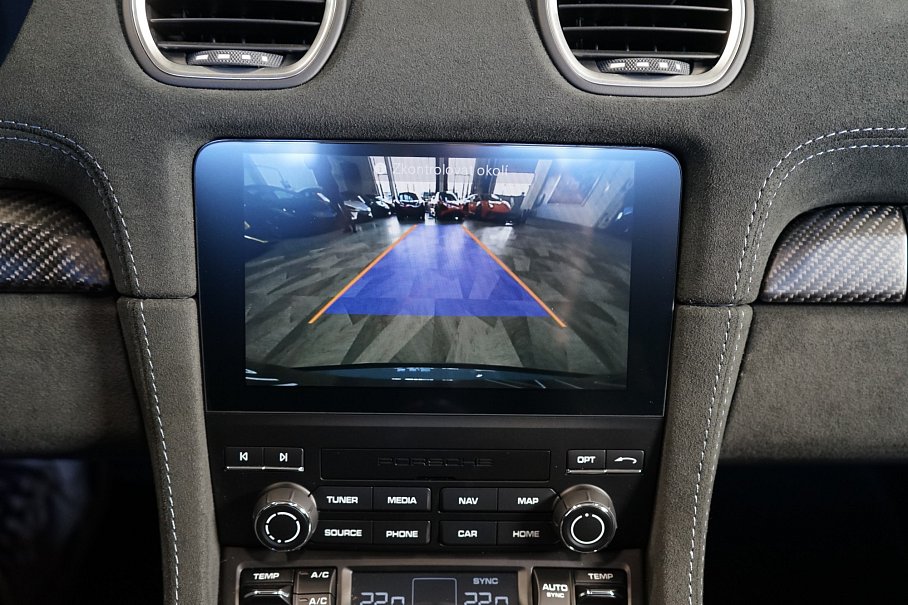 Porsche 718 Spyder RS Weissach