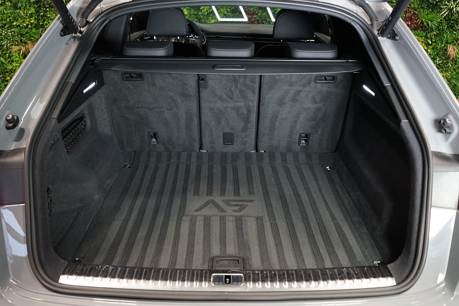 Audi Q8 55 TFSI quattro