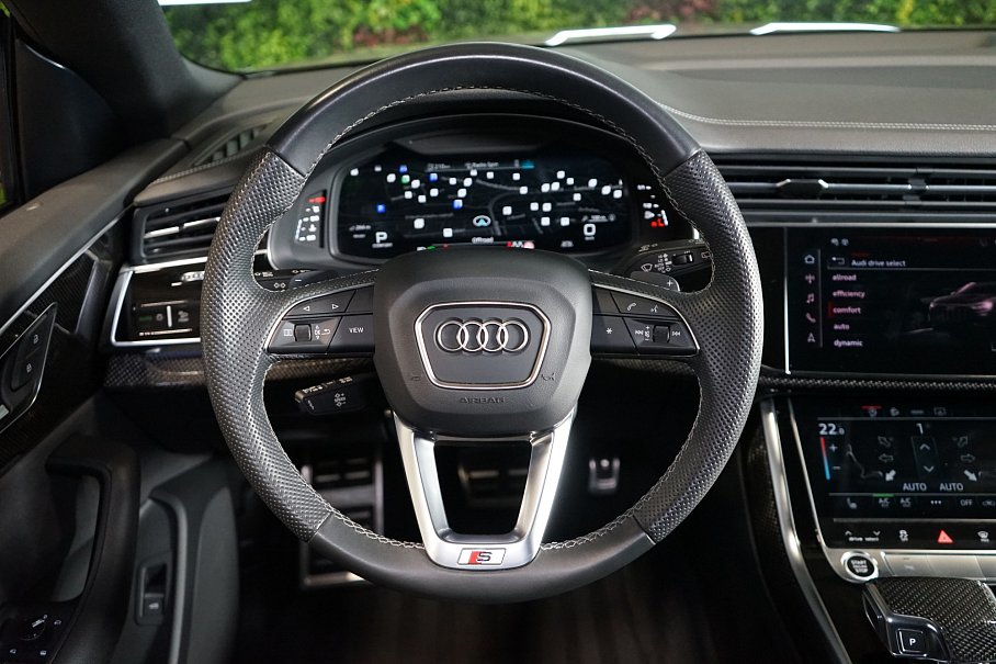 Audi Q8 55 TFSI quattro