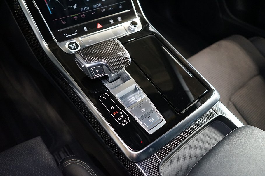 Audi Q8 55 TFSI quattro