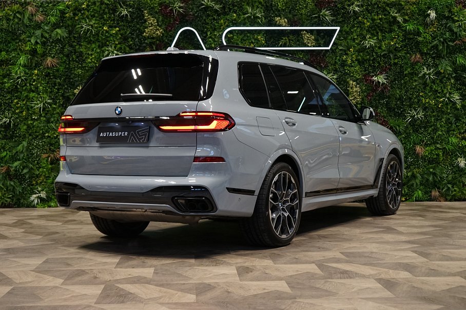 BMW X7 40i xDrive