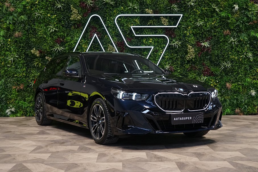 BMW Řada 5 540d xDrive Touring