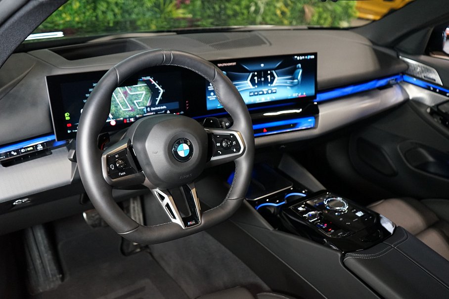 BMW Řada 5 540d xDrive Touring