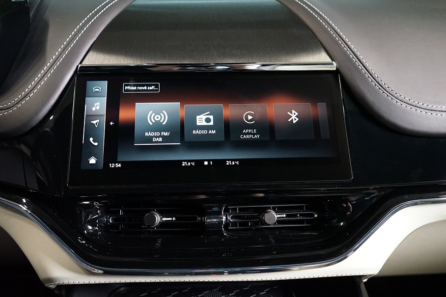 Aston Martin DBX 707