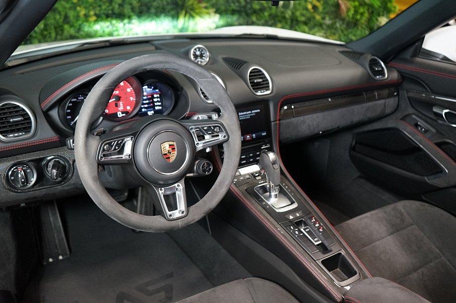 Porsche 718 Boxster GTS