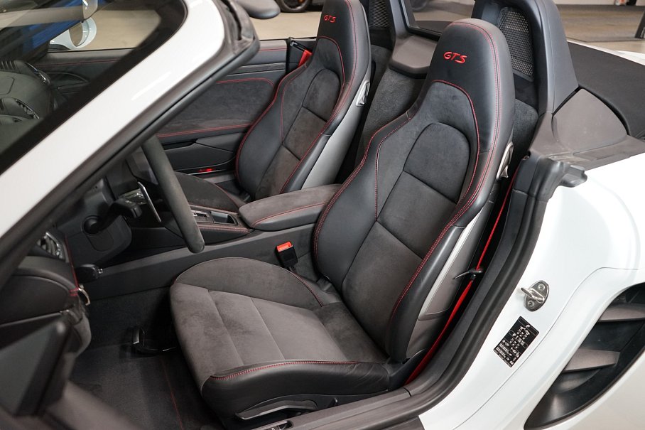 Porsche 718 Boxster GTS