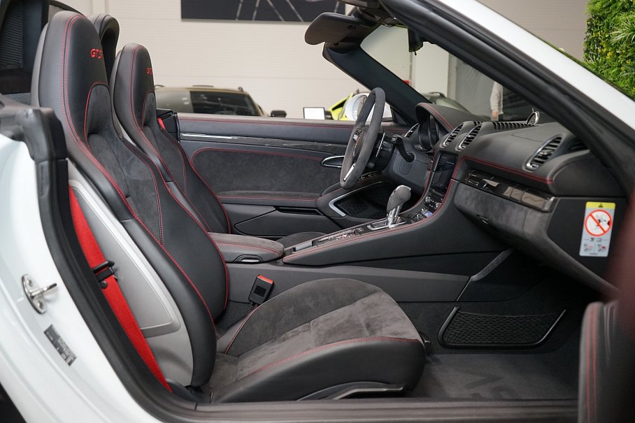 Porsche 718 Boxster GTS